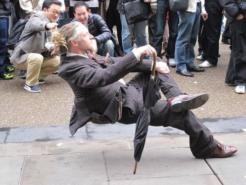 Artists sing about office furniture. Part 3 – Arctic Monkeys