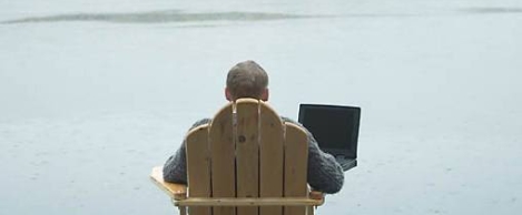 Majority of staff check emails on holiday, even if bosses don’t care if they keep in touch