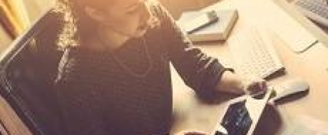 Two in five managers oppose employees working from home