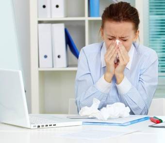 Research reveals the main reasons why people still go to work when ill