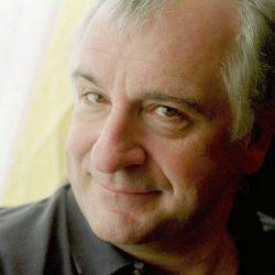 Does Douglas Adams really have anything to tell us about workplace design ?
