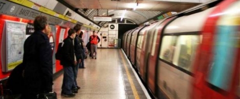 Annual commuting time is up 18 hours compared to a decade ago, finds TUC