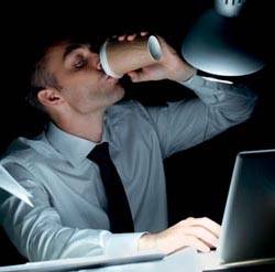 Pay rates for senior management reflect longer working hours argues CMI