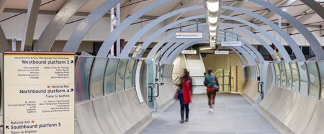 A cheap day return to Farringdon, please