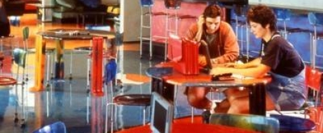 Workers go cold on hot desking