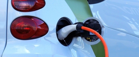 Third of people say they will never buy electric vehicle