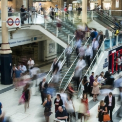 commuters in London to illustrate changing working habits