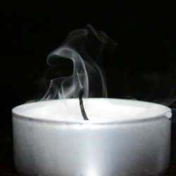 A snuffed out candle to illustrate the issue of burnout