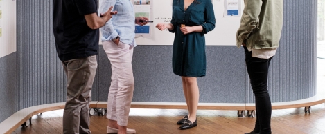 Create collaboration corners with ThinkingWall mobile walls from Logovisual
