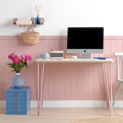 A n attractive Bisley workstation in a home setting