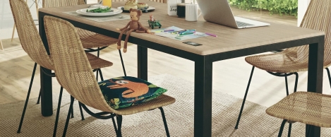 Jiecang and Logicdata pioneer dynamic office furniture with new technological solutions