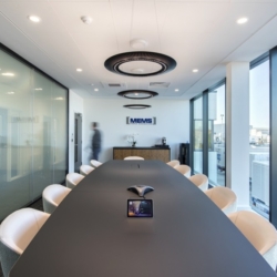 Zumtobel and its sister brand, Thorn, both lighting brands of the Zumtobel Group, have designed a cutting-edge, energy efficient lighting scheme that supports MEMS Power Generation's operational efficiency, employee wellbeing, and environmental sustainability goals.