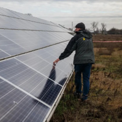 More and more people are turning to solar energy as a reliable and sustainable electricity source. Solar power technology is improving, and equipment costs are decreasing every year.